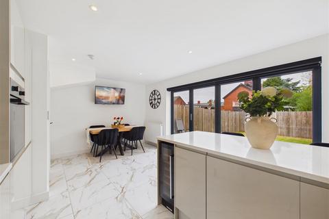 3 bedroom semi-detached house for sale, Coulson Croft, Gilberdyke