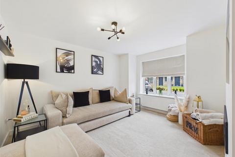 3 bedroom semi-detached house for sale, Coulson Croft, Gilberdyke