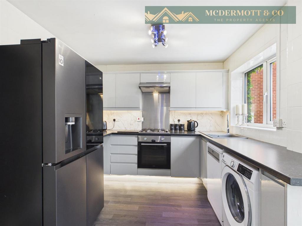 Mitchells Quay, Failsworth, Manchester - View 3