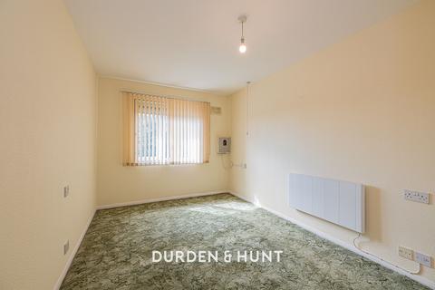 1 bedroom flat for sale, Cambridge Road, London E11
