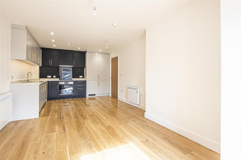 Apartment in Sheffield, Steel Bank, Walkley - View 3