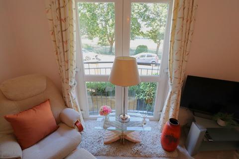 undefined, King Georges Close, Rayleigh, SS6