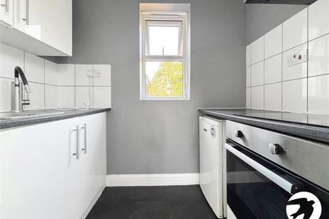 Studio to rent, London Road, Maidstone, Kent, ME16