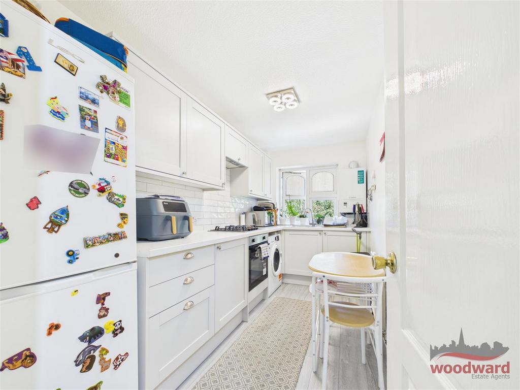 Apartment in Harrow - View 2