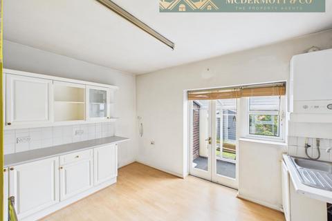 2 bedroom semi-detached bungalow for sale, Wagstaff Drive, Failsworth