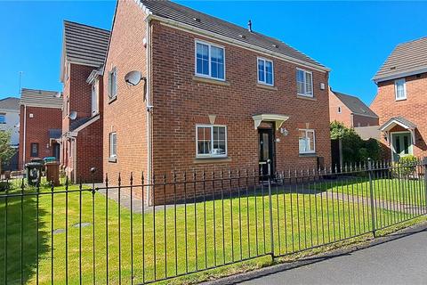 3 bedroom detached house for sale, Hornchurch Court, Heywood, Greater Manchester, OL10