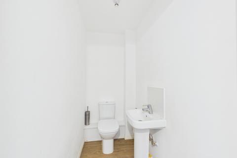 3 bedroom townhouse for sale, Seabright Way, Aylesbury, Buckinghamshire