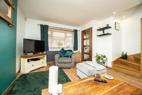 3 bedroom terraced house for sale, Barrett Court, Bury, BL9