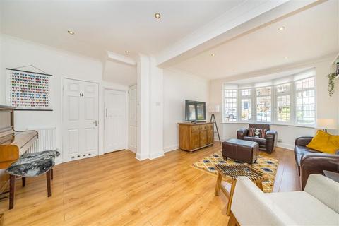 3 bedroom detached house for sale, Donaldson Road, London SE18