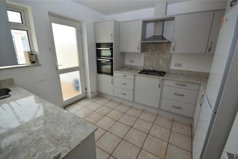 3 bedroom end of terrace house to rent, Leyburne Road, Luton, Bedfordshire, LU3