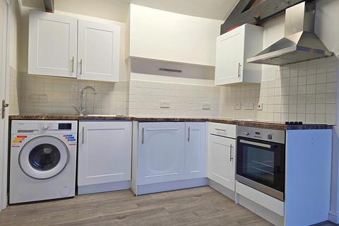 Studio to rent, Windsor Court, Rugby CV21