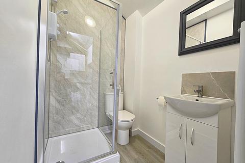 Studio to rent, Windsor Court, Rugby CV21
