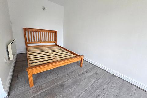 Studio to rent, Windsor Court, Rugby CV21