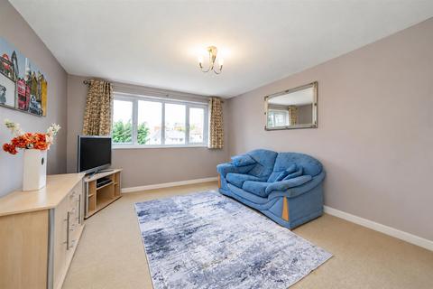 2 bedroom townhouse for sale, Simmonds Rise, Hemel Hempstead, Hertfordshire, HP3 9EA