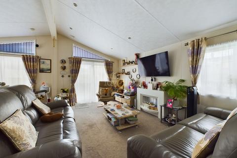 2 bedroom park home for sale, Newark Road, Lincoln LN5