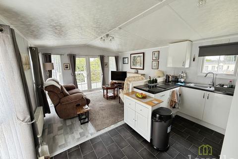 2 bedroom park home for sale, Newark Road, Lincoln LN5