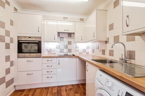 1 bedroom flat for sale, Southchurch Rectory Chase, Southend-on-Sea, Essex, SS2