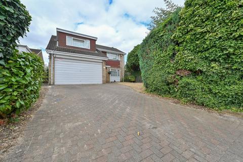 4 bedroom detached house to rent, Woodland Close, HP1, Hemel Hempstead, HP1