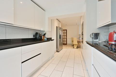 4 bedroom detached house to rent, Woodland Close, HP1, Hemel Hempstead, HP1