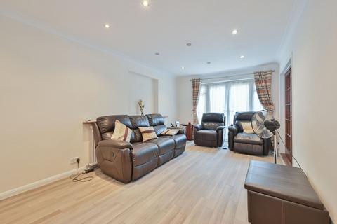 4 bedroom detached house to rent, Woodland Close, HP1, Hemel Hempstead, HP1
