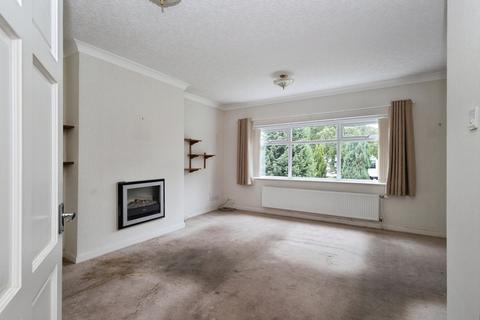 2 bedroom bungalow for sale, St. Annes Road, Denton, Manchester, Greater Manchester, M34