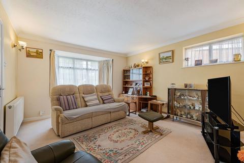 3 bedroom detached bungalow for sale, Allen Road, Bookham