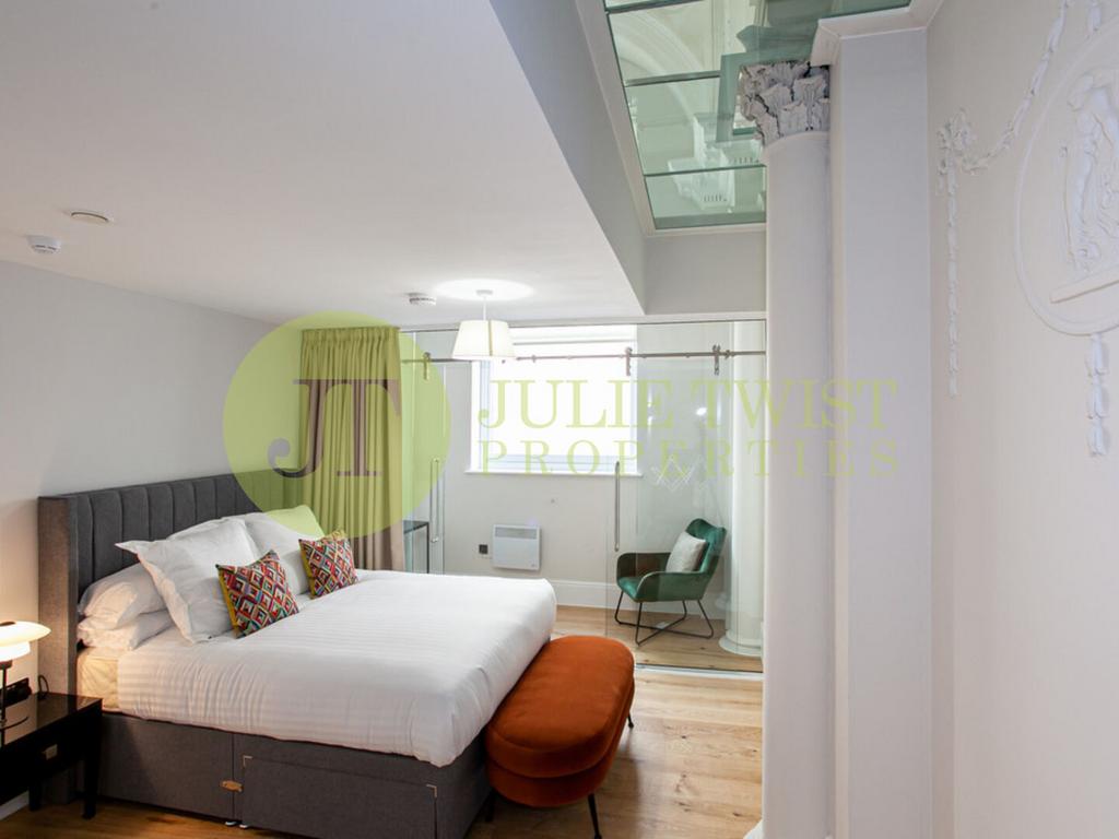 House in Manchester, Civic Quarter, City Centre - View 3