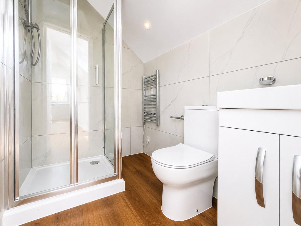 Apartment in London, Worton - View 3