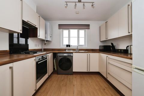 2 bedroom flat for sale, Picket Twenty Way, Andover