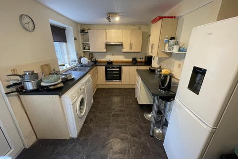 4 bedroom house share to rent, 17 Belgrave Road