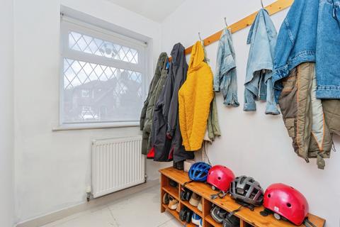 4 bedroom semi-detached house for sale, Langdale Road, Sale, Greater Manchester, M33