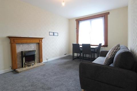 2 bedroom flat to rent, Clifton Road, Aberdeen, AB24
