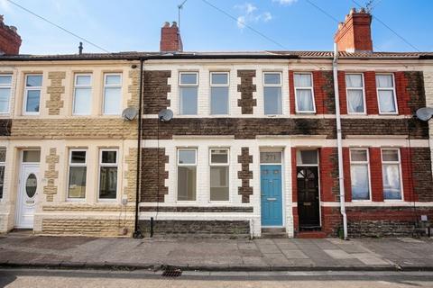 3 bedroom terraced house for sale, Railway Street, Cardiff CF24
