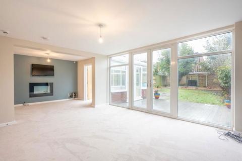 8 bedroom house of multiple occupation for sale, Heskin Lane, Ormskirk, Lancashire, L39 1LR