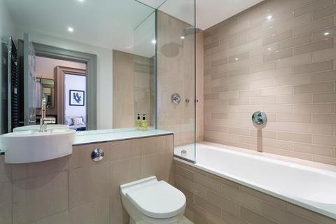 undefined, King Street, Covent Garden, WC2E
