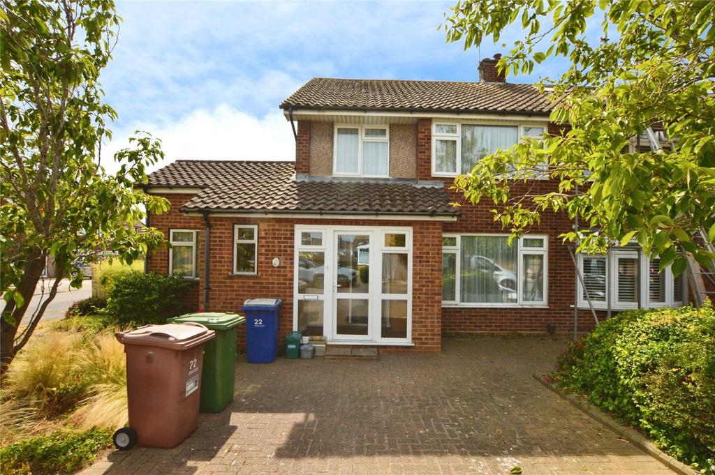 3 bedroom semi-detached house for sale in Essex on OnTheMarket