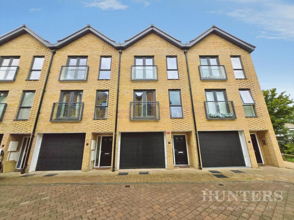 Townhouse exterior, garage