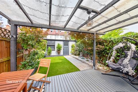 2 bedroom terraced house for sale, Marne Avenue, London