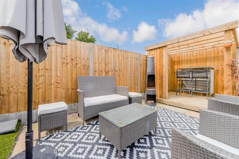3 bedroom terraced house for sale, Cuxton Road, Strood, Rochester, Kent