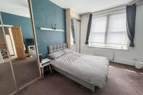 3 bedroom flat for sale, Cumberland Street, Wallsend