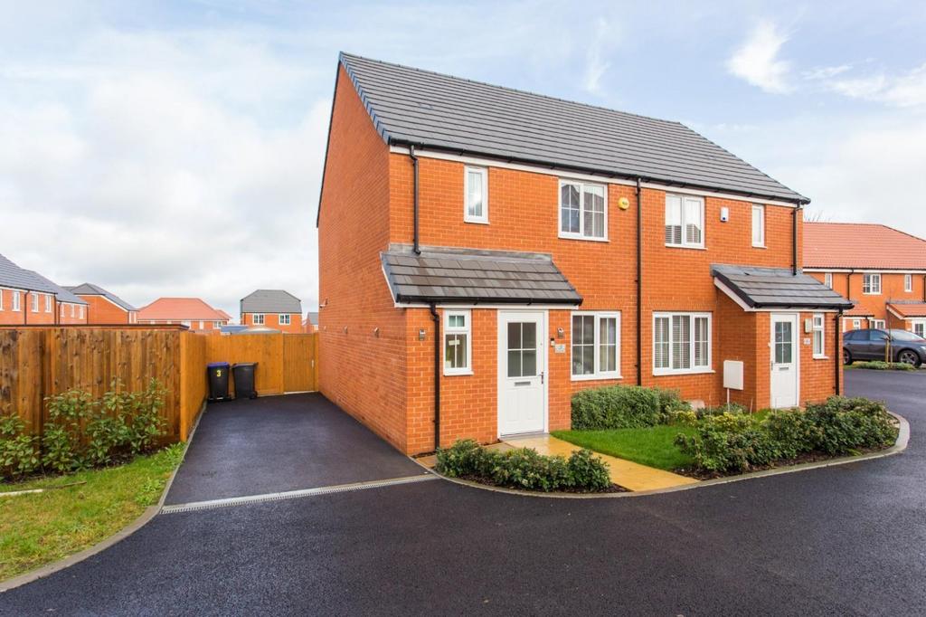 3 bedroom semi-detached house for sale in Canterbury on OnTheMarket