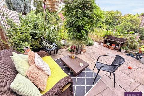3 bedroom semi-detached house for sale, Rose Grove, Wombwell, Barnsley