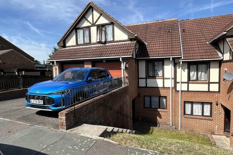 Beacon Drive, Bean, DA2