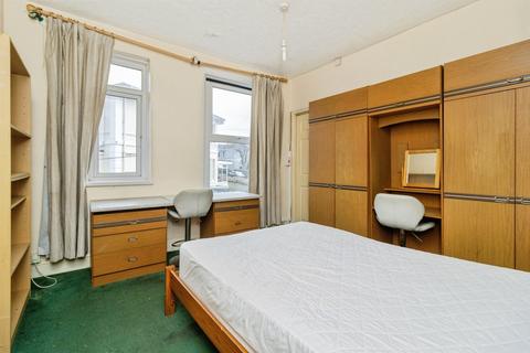 undefined, Lansdowne Road, Torquay