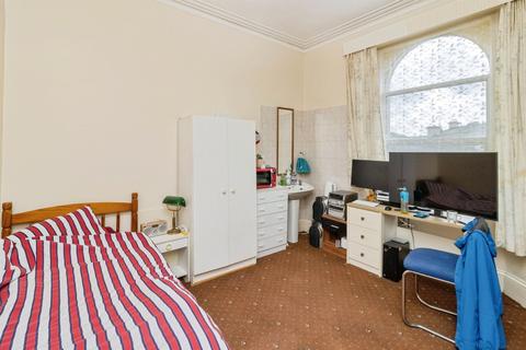 undefined, Lansdowne Road, Torquay