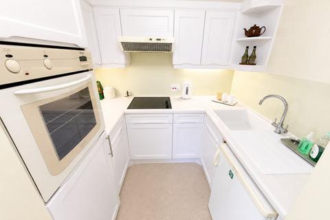 2 bedroom apartment for sale, Swiss Gardens, Shoreham-by-Sea BN43