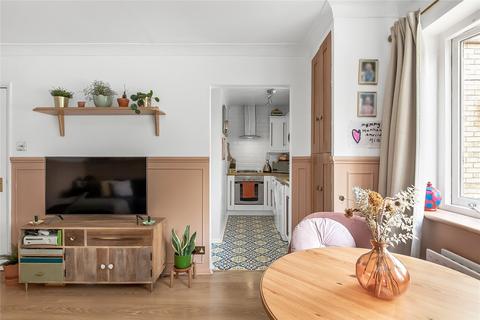 1 bedroom apartment for sale, Oakley Lodge, 103, Burnt Ash Hill, SE12