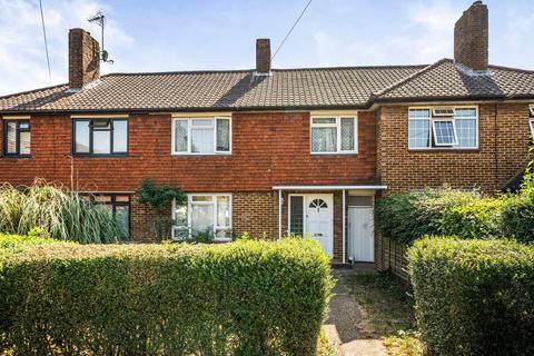 Richland Avenue, Coulsdon CR5