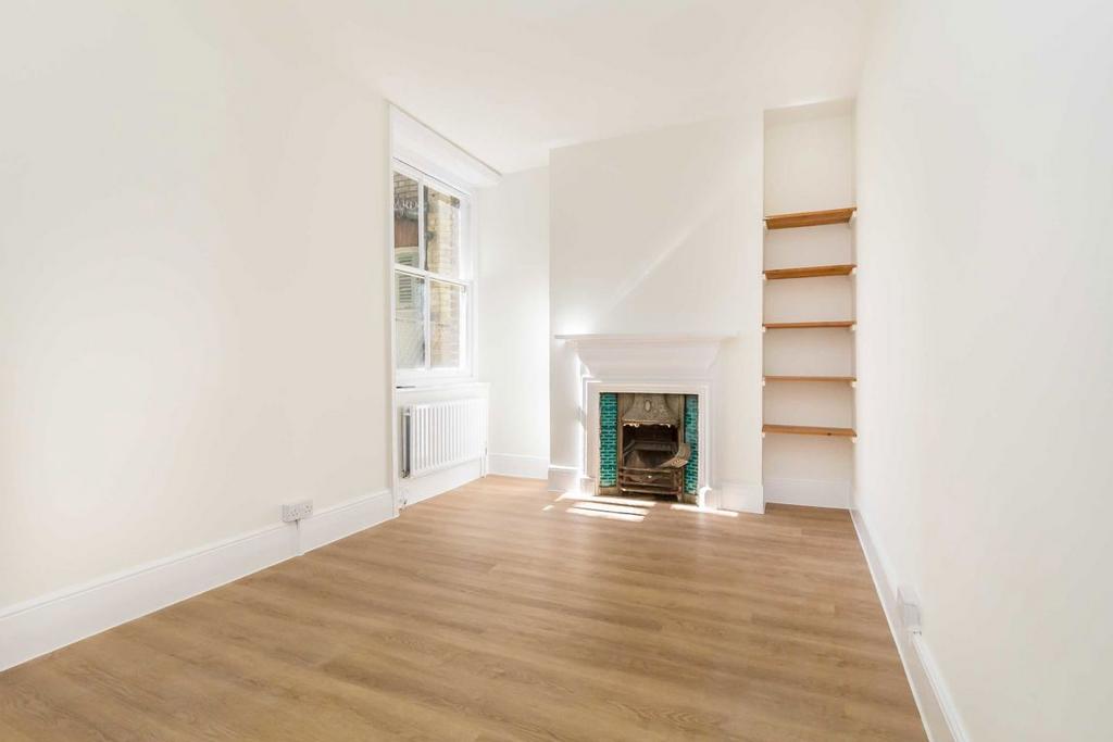 Apartment in Teddington - View 4