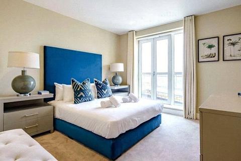 2 bedroom apartment to rent, Circus Apartments, Westferry Circus, Canary Wharf, E14